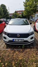 Volkswagen T-Roc Cabriolet 1.5 TSI OPF DSG R-Line R-Line - VW T-Roc Gebrauchtwagen in Stuttgart