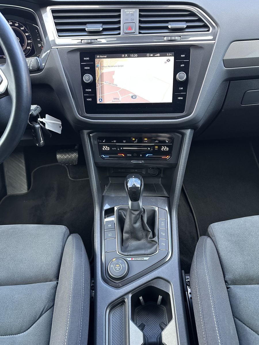 Fahrzeugabbildung Volkswagen Tiguan Allspace 4M Life NAV+LED+AHK+KAM+18ZO+VC