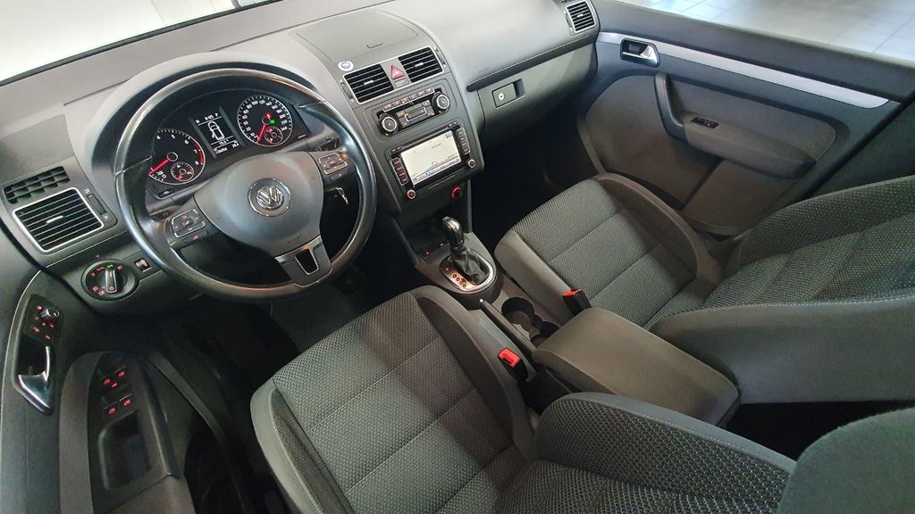 1.4 TSI DSG*Bi-Xenon*AHK*PANO*KAMERA*NAVI