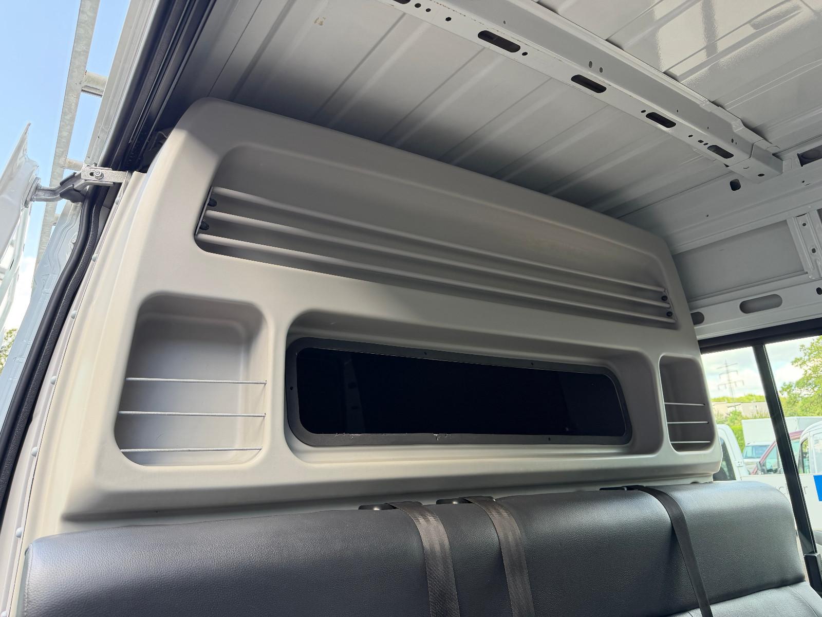 Iveco Daily 3,0L Diesel 35S18 Kasten Mixto *AHK3,5t*