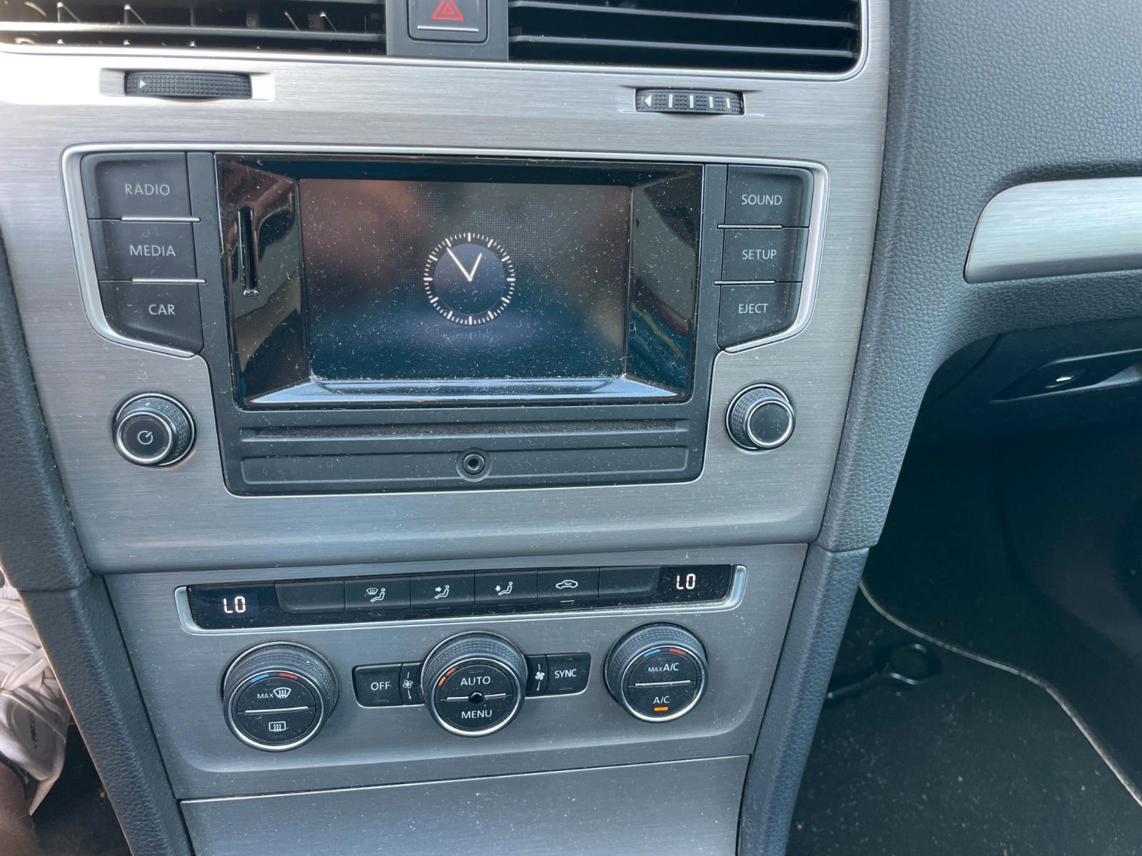 Volkswagen Golf 2015 — photo 21