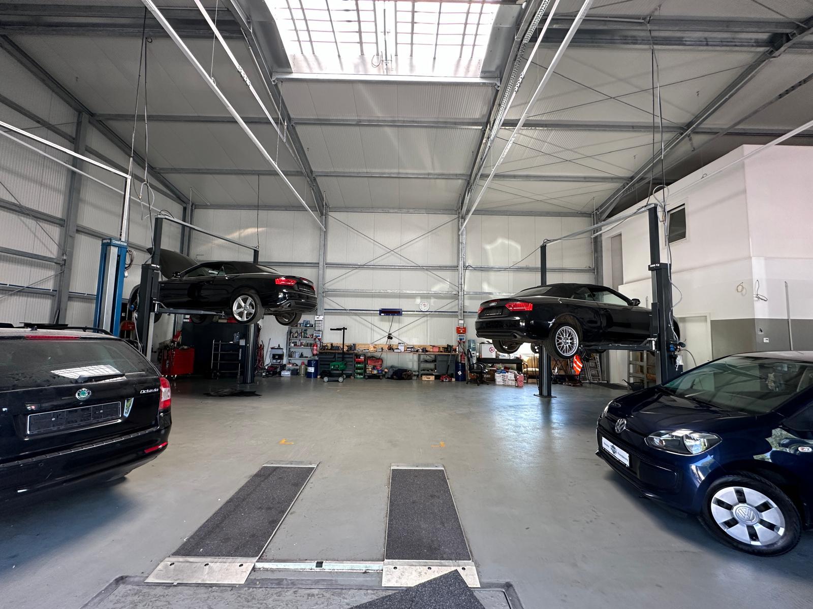 showroom-image-bottom