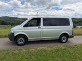 Volkswagen T5 Transporter Kasten-Kombi Kombi - Volkswagen T5 Transporter aus 2006