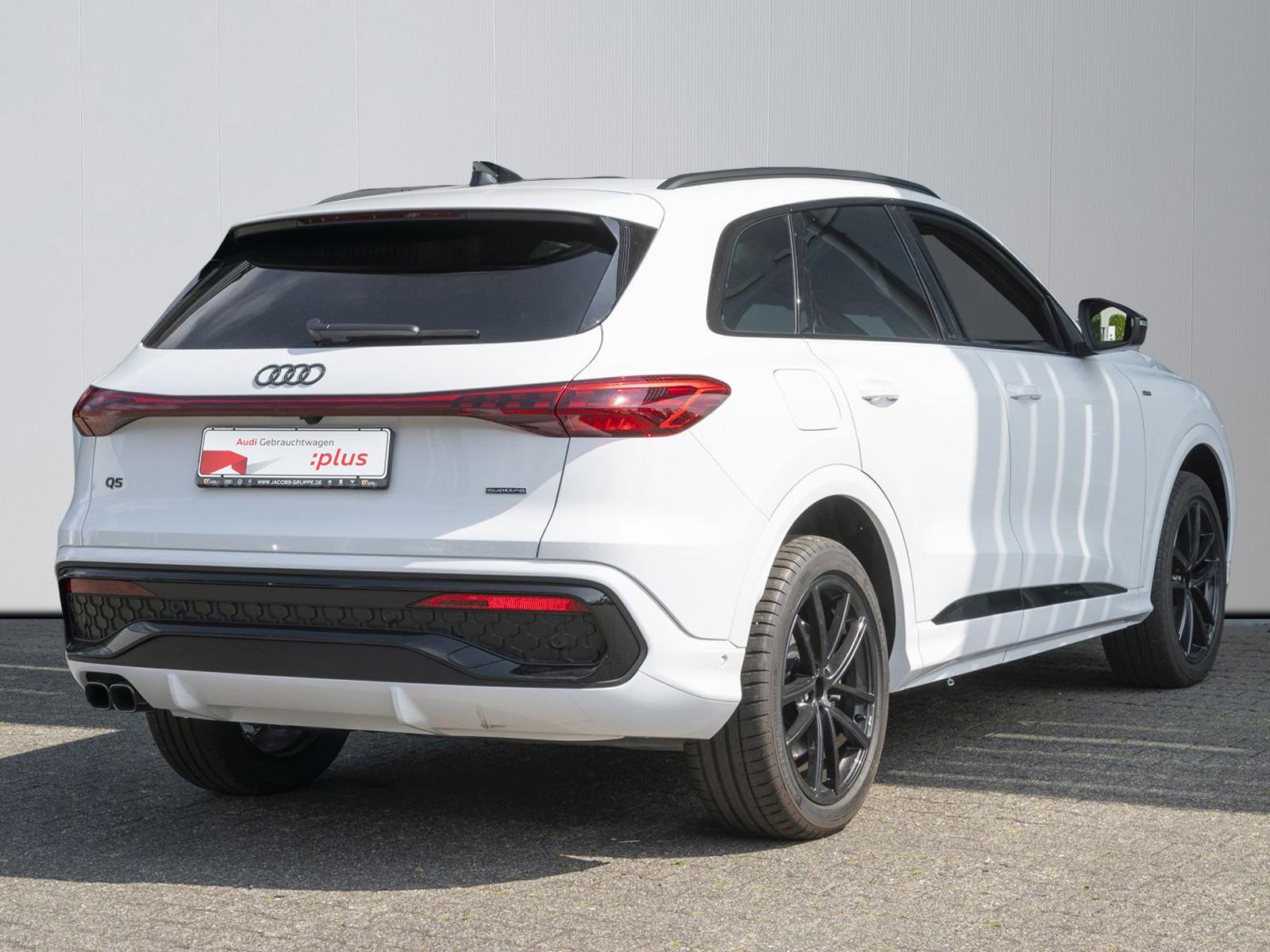 Audi Q5 2.0 TDI quattro 150 kW S line Pano/AHK/Tech/M