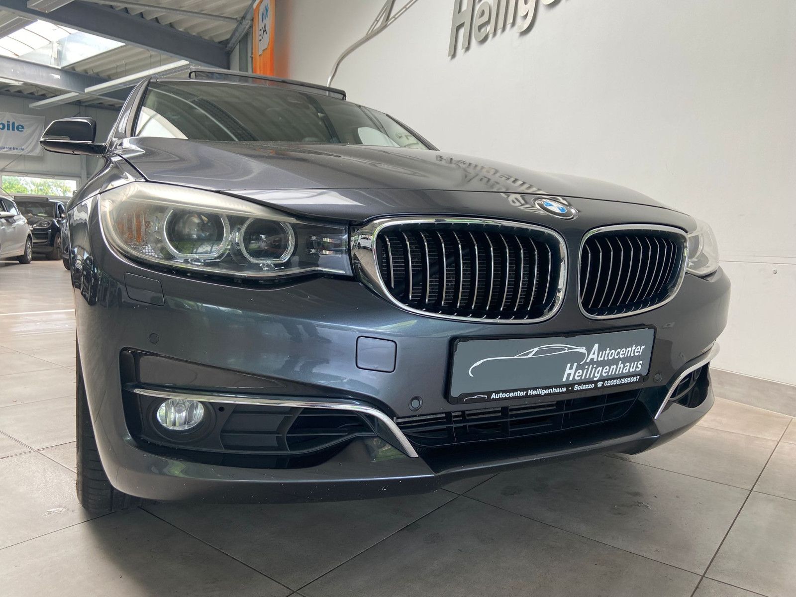 BMW 320 i Gran Turismo Panorama 360Kamera AHK HUD