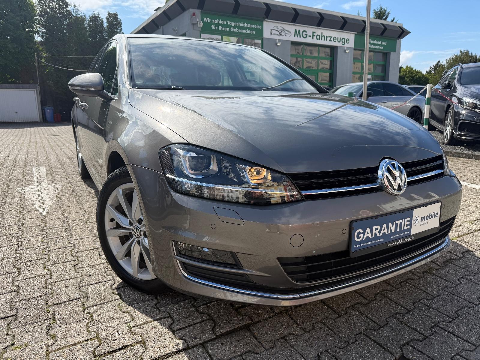 Volkswagen Golf VII 1.4 TSI Lim Highline 1-HD AHK PDC XENON