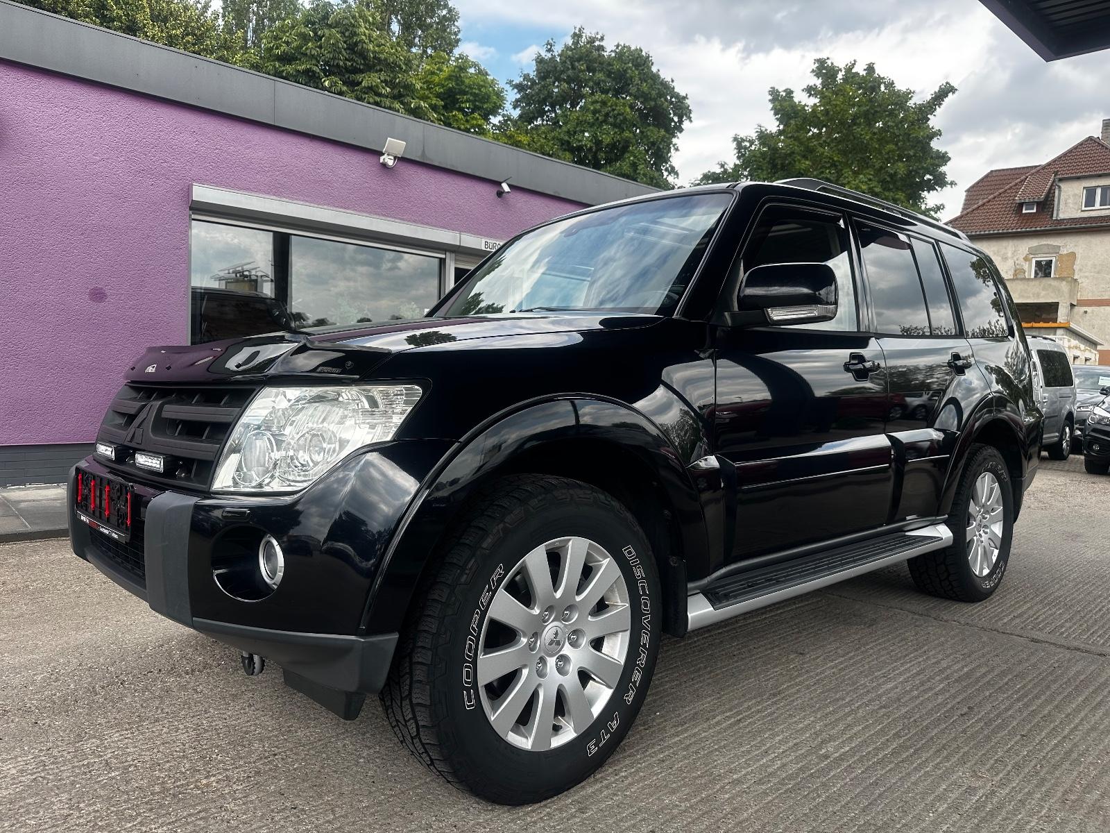 Mitsubishi Pajero 3.2 DI-D 4x4 Instyle "AHK"7- Sitze"Leder"