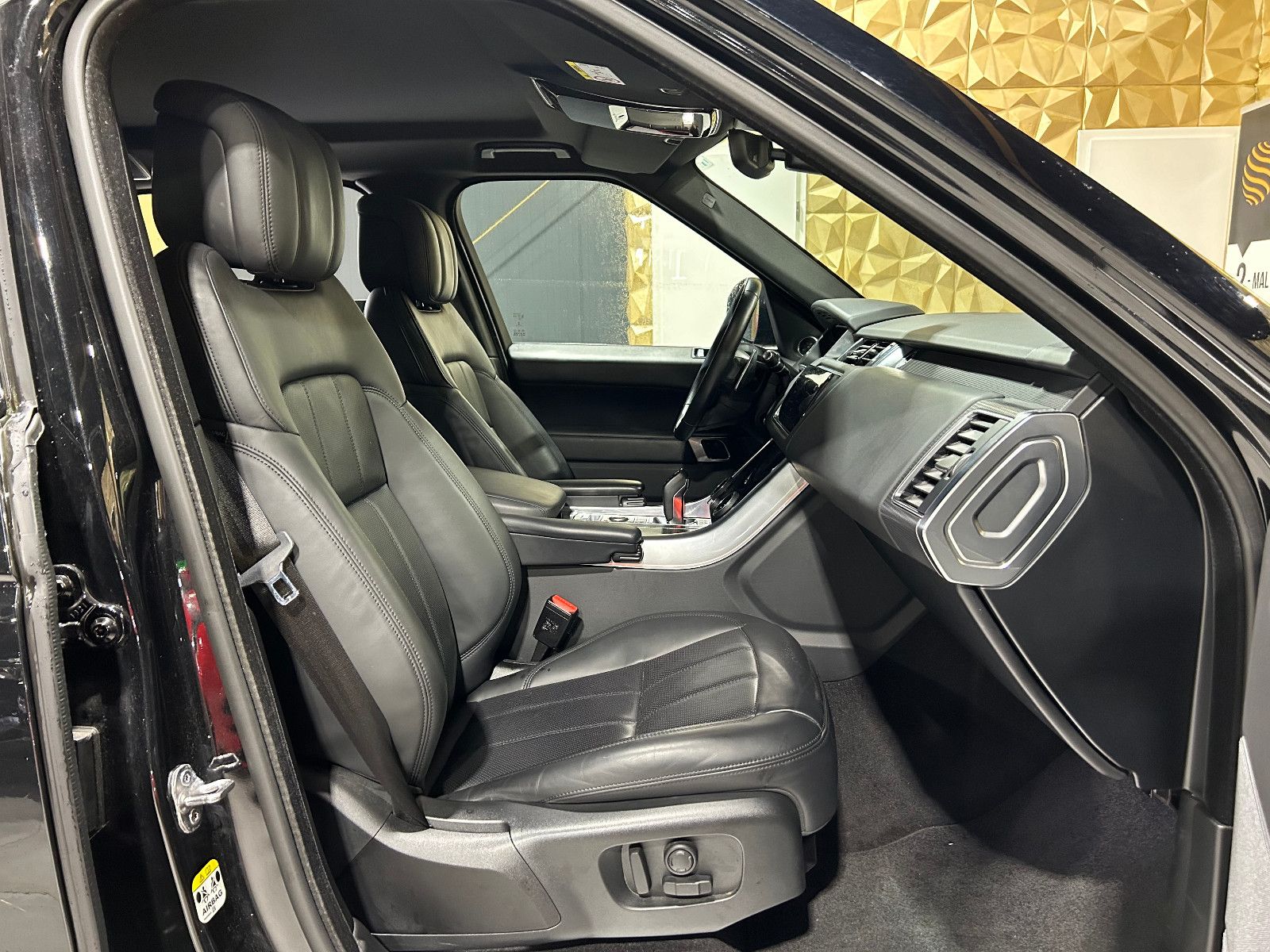 Fahrzeugabbildung Land Rover Range Rover Sport HSE D350/MEMORY/APPLE/KAMERA
