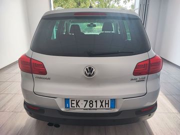 Volkswagen Tiguan - 6