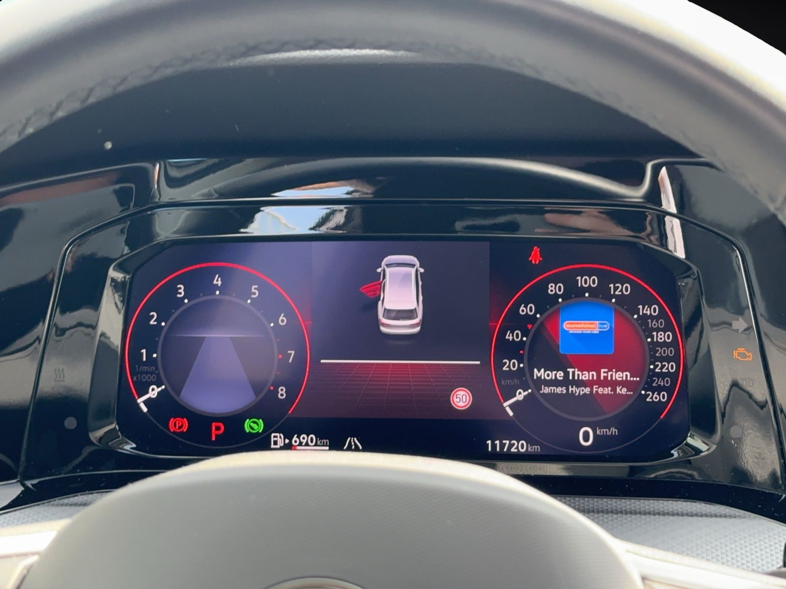 Fahrzeugabbildung Volkswagen Golf VIII Variant eTSI Active DSG DSG NAVI LED A