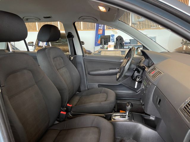 Skoda Fabia Combi Elegance Aut. *KLIMA*SHZ*TÜV*