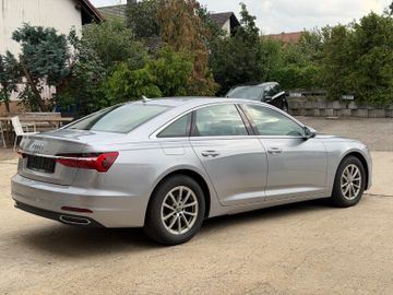 Audi A6 - 6