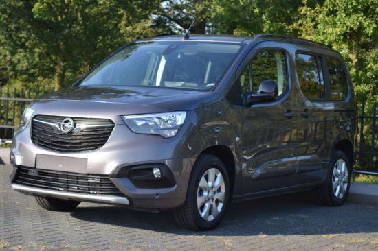 Opel Combo Life e Ultimate 7-Sitze