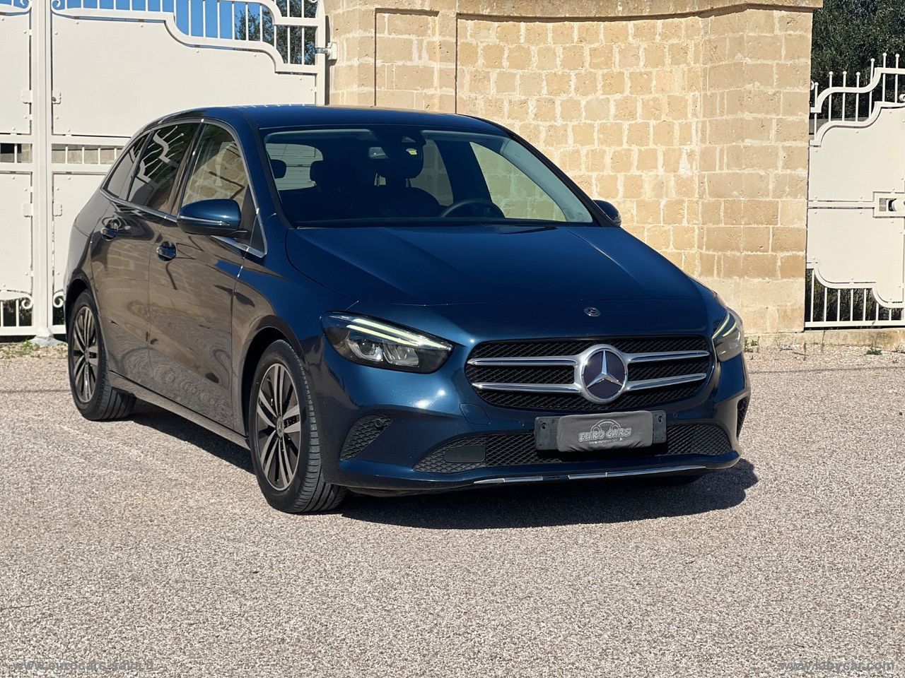 Mercedes-Benz MERCEDES-BENZ B 180 d Automatic Sport Plus imagem 3