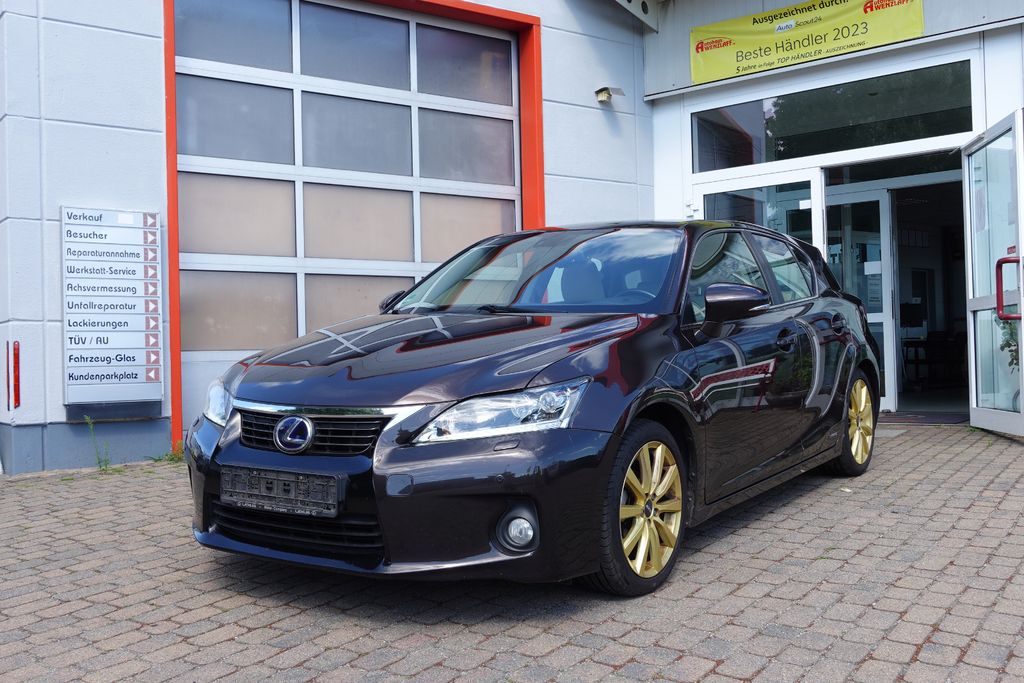 Lexus CT 200h