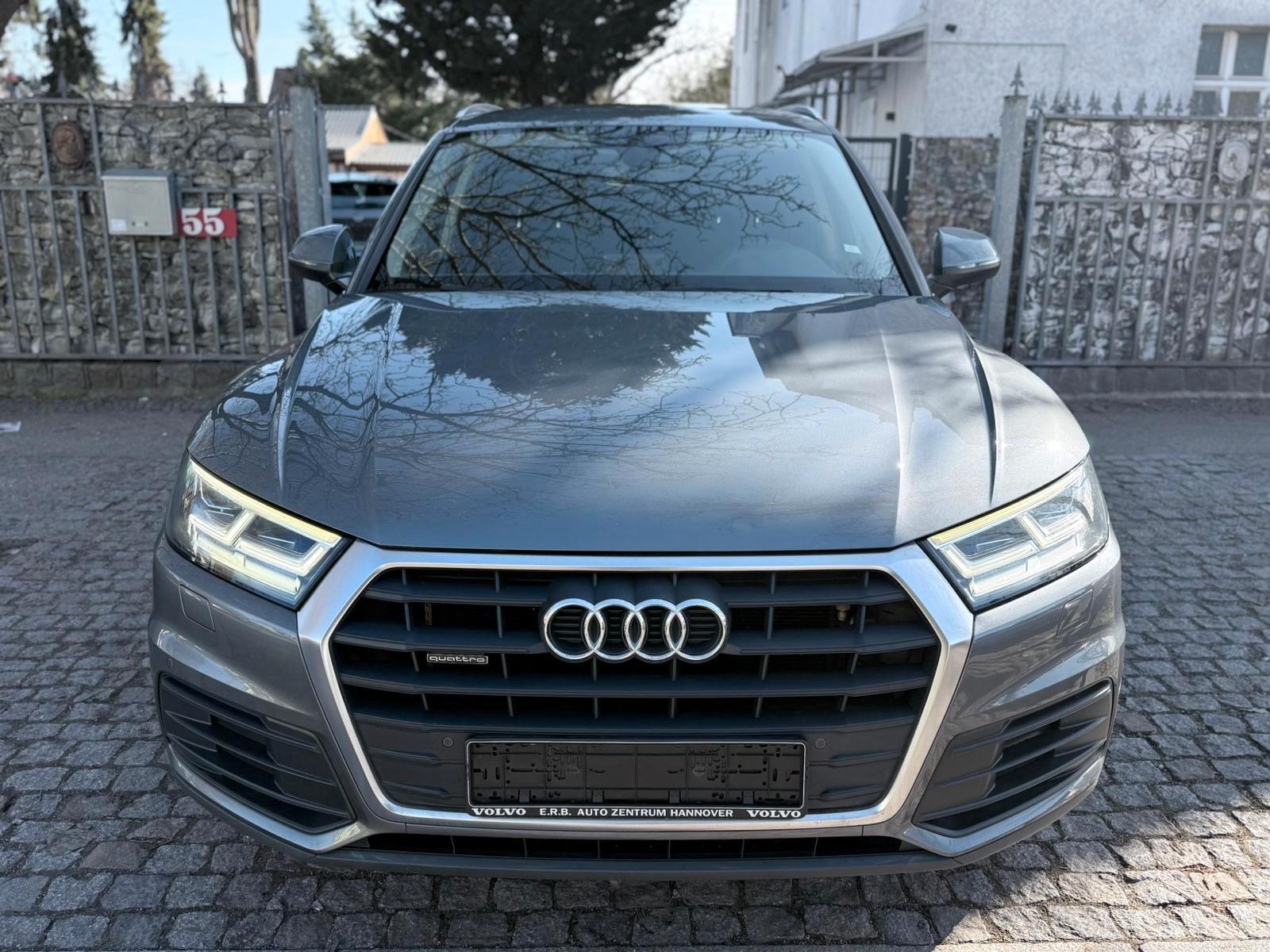Audi Q5 40 TDI quattro basis