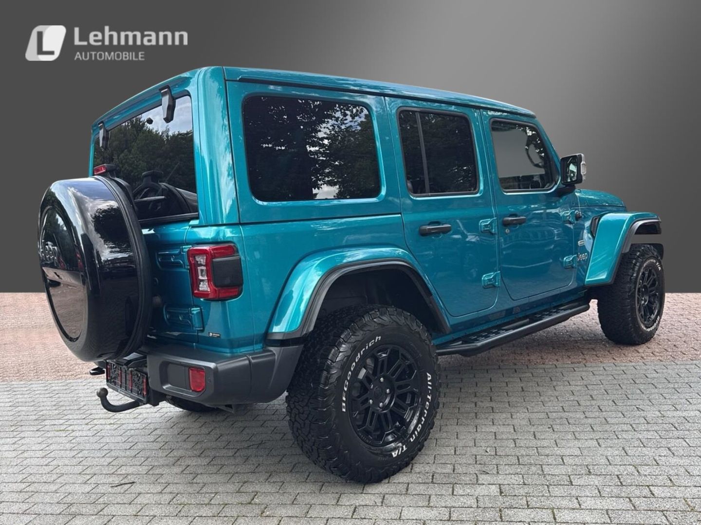 Fahrzeugabbildung Jeep Wrangler Sahara 2.2 CRDi - Umbau - Sky-One-Touch