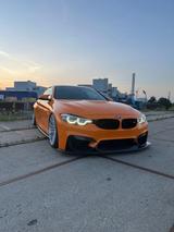 BMW M4 Comp. Deutsch (Beschreibung)