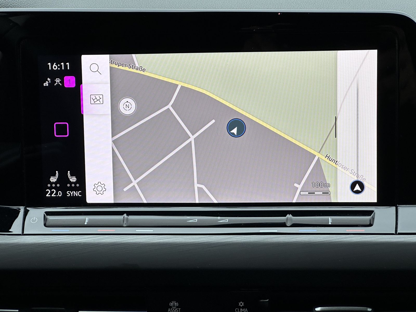 Fahrzeugabbildung Volkswagen Golf 1.5 TSI Style NAV+LED+AHK+ACC+VCOCK+MASSAGE