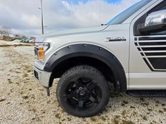 FORD F 150 Lariat 2.7 V6 Benzin FX 4x4 offroad FORD F 150 Lariat 2.7 V6 Benzin FX 4x4 offroad