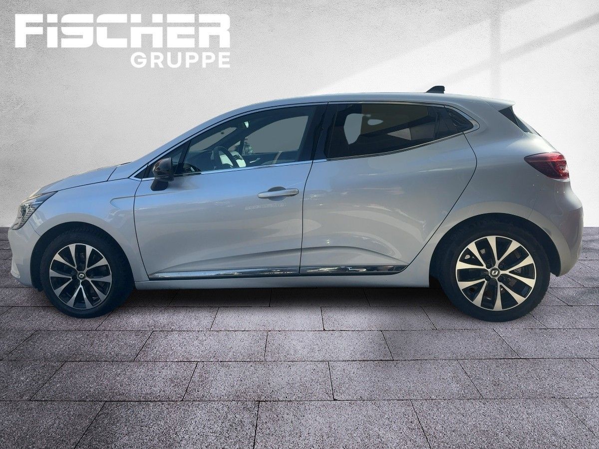 Fahrzeugabbildung Renault Clio TECHNO TCE 140 KAMERA SZH NAVI