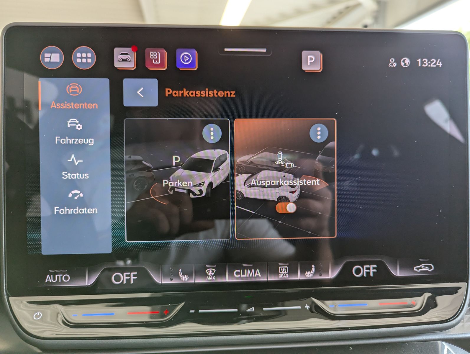 CUPRA Leon 1.5 eTSI Dynamic Edge-Paket Assist-XL Memor - Image 30