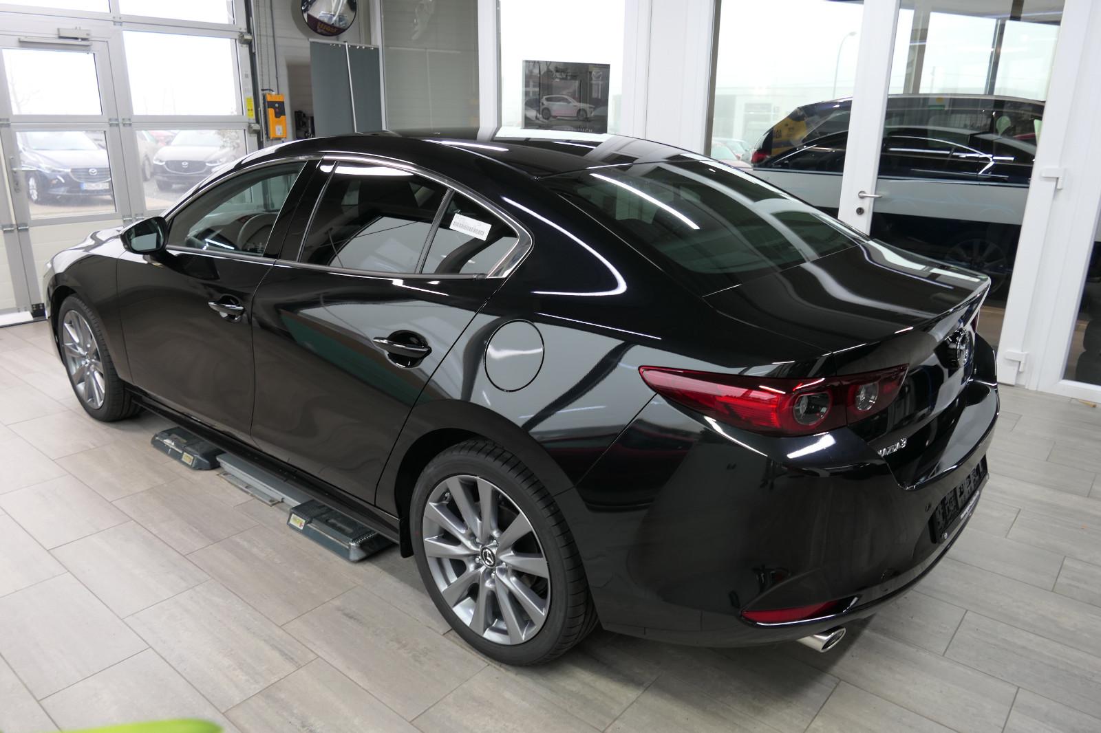 Mazda 3 e-SKYACTIV Exclusive Fastback >>2027<<