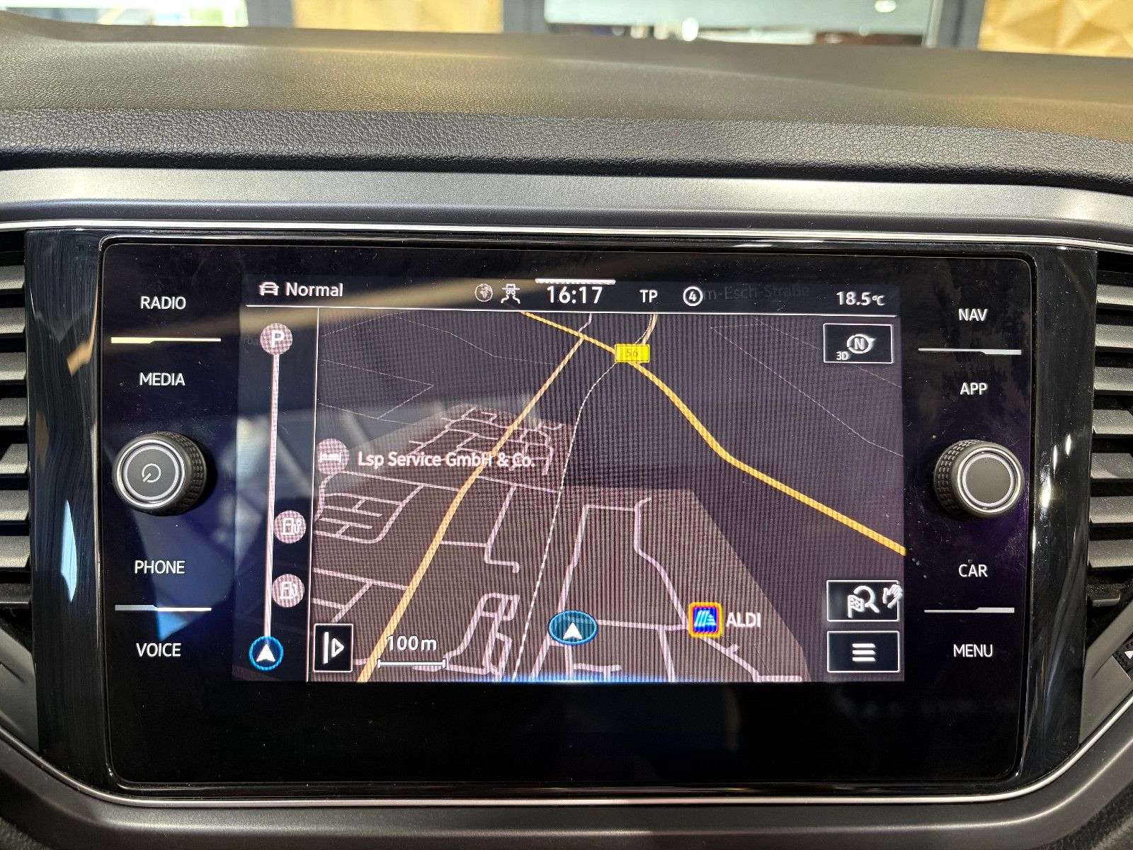 Fahrzeugabbildung Volkswagen T-Roc Cabriolet TSI/APPLE/PDC/ACC/NAVI/SHZ/TOTWI