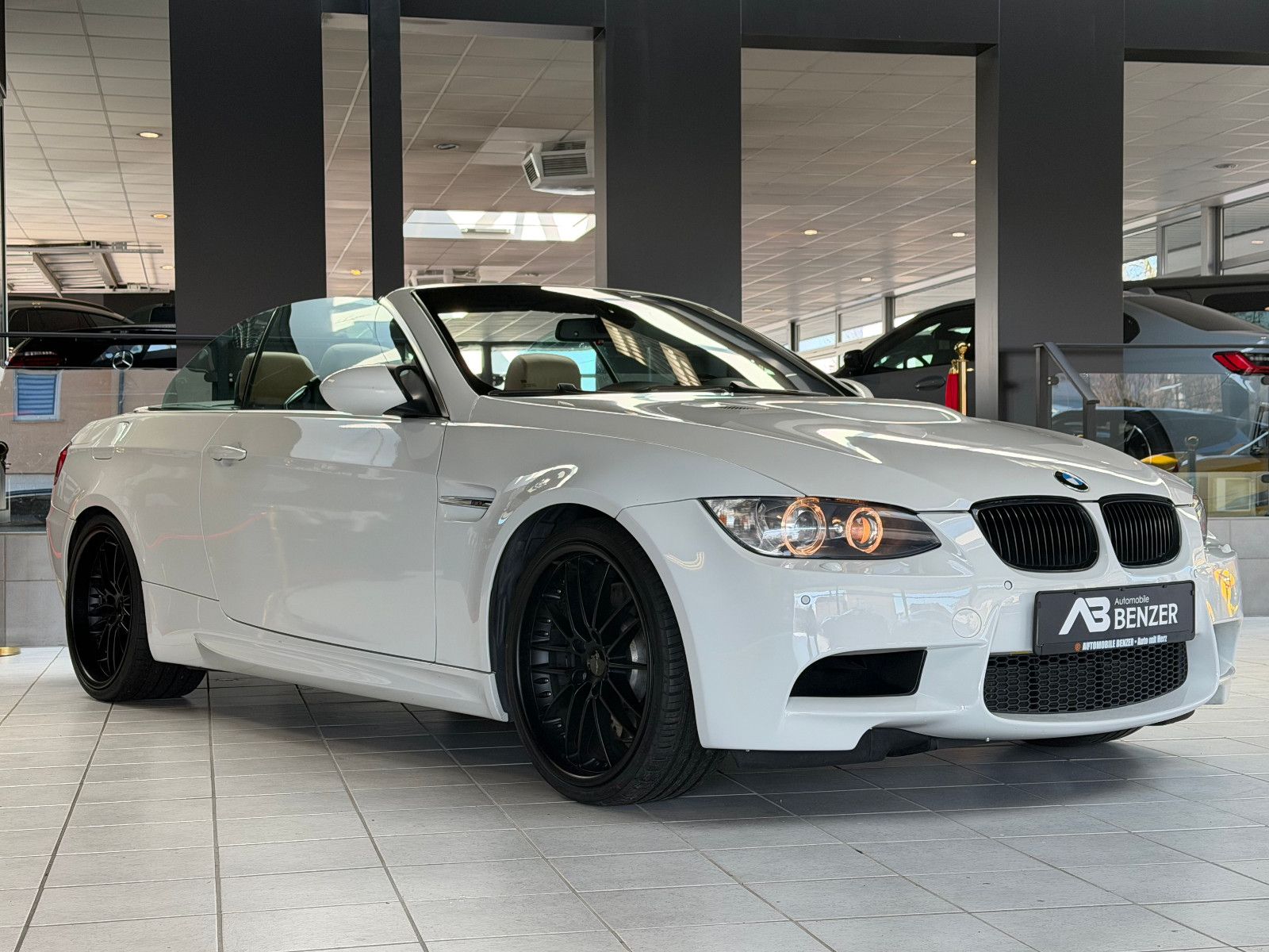 Fahrzeugabbildung BMW M3 Cabrio /AUTOMATIK/MEMORY/ACC/PDC/