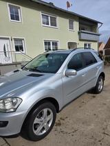 Mercedes-Benz ML 320 CDI 4MATIC - - gebrauchte Mercedes-Benz ML 320 aus dem Jahr 2006