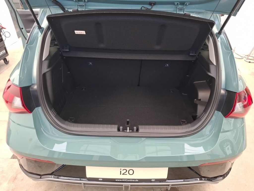 Fahrzeugabbildung Hyundai i20 FL (MY25) 1.0 T-GDI (100 PS) 7-DCT 2WD Prime