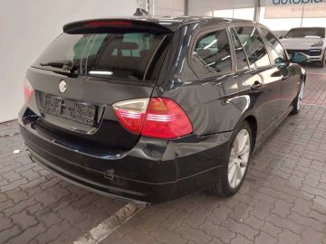BMW 320 - 3