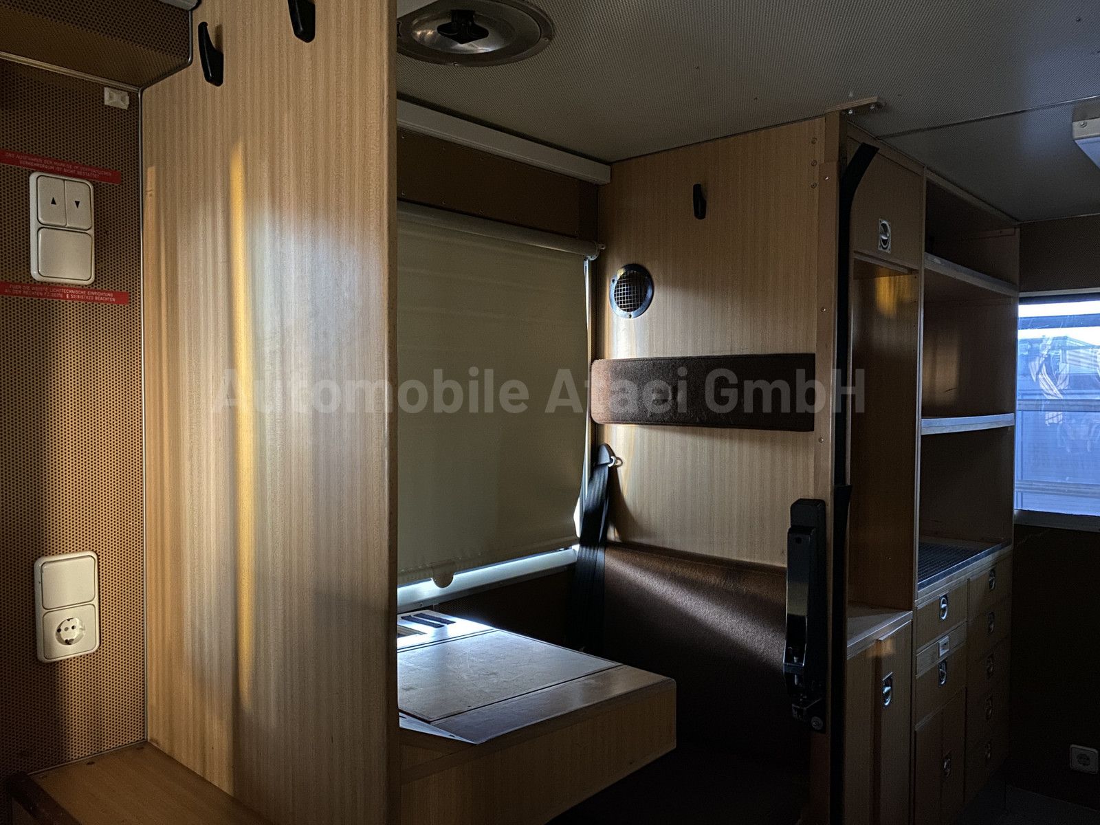 Fahrzeugabbildung Mercedes-Benz T2 811D *Behörde/ Camper* ORIGINAL 16.050 KM