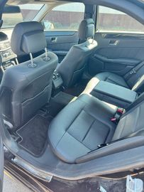 Mercedes E 250 - 8