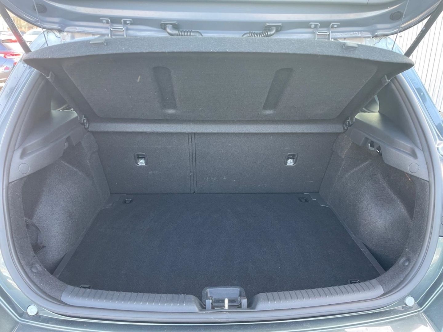 Fahrzeugabbildung Hyundai i30 1.0T Edition 30 DCT Allwetter Sitzheizung