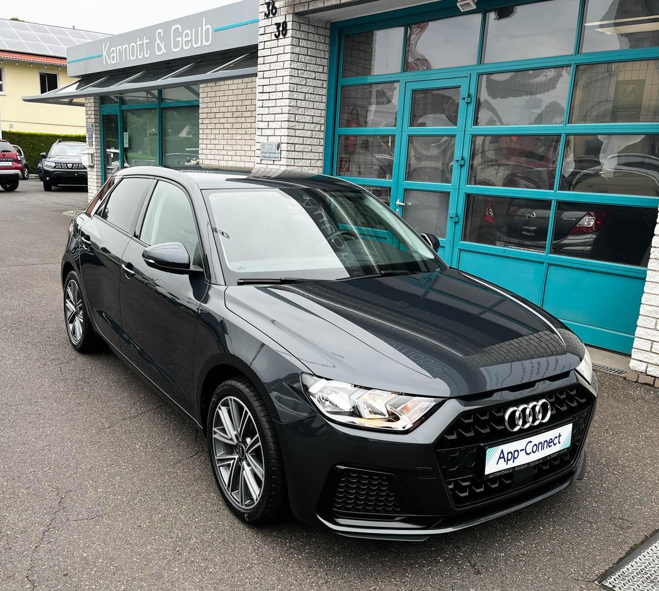 Audi A1 Sportback 25 TFSI advanced *Werksgarantie 05/