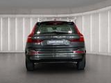 Volvo XC 60 B4 2WD Momentum Pro | Park Assist Pro - Volvo XC60: Momentum