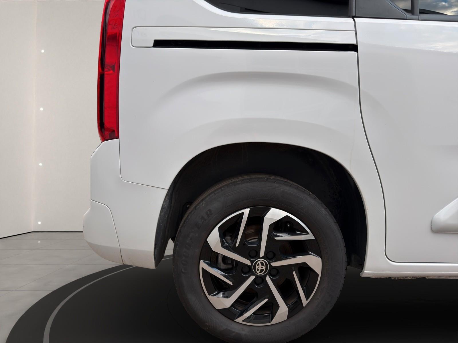 Toyota Proace City Verso L1 Team D 15 j. Garantie