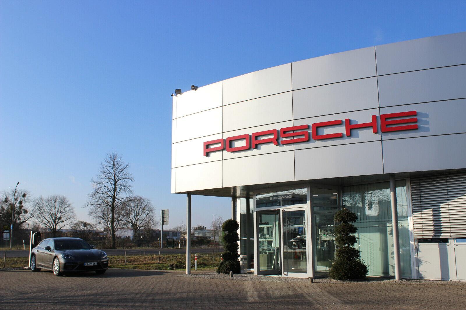 showroom-image-main