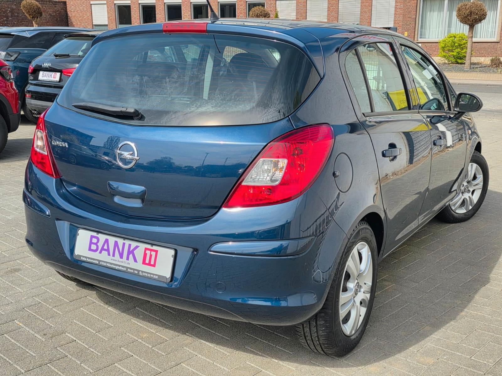 Opel Corsa D Active  Klima/Leichtmetallfelgen