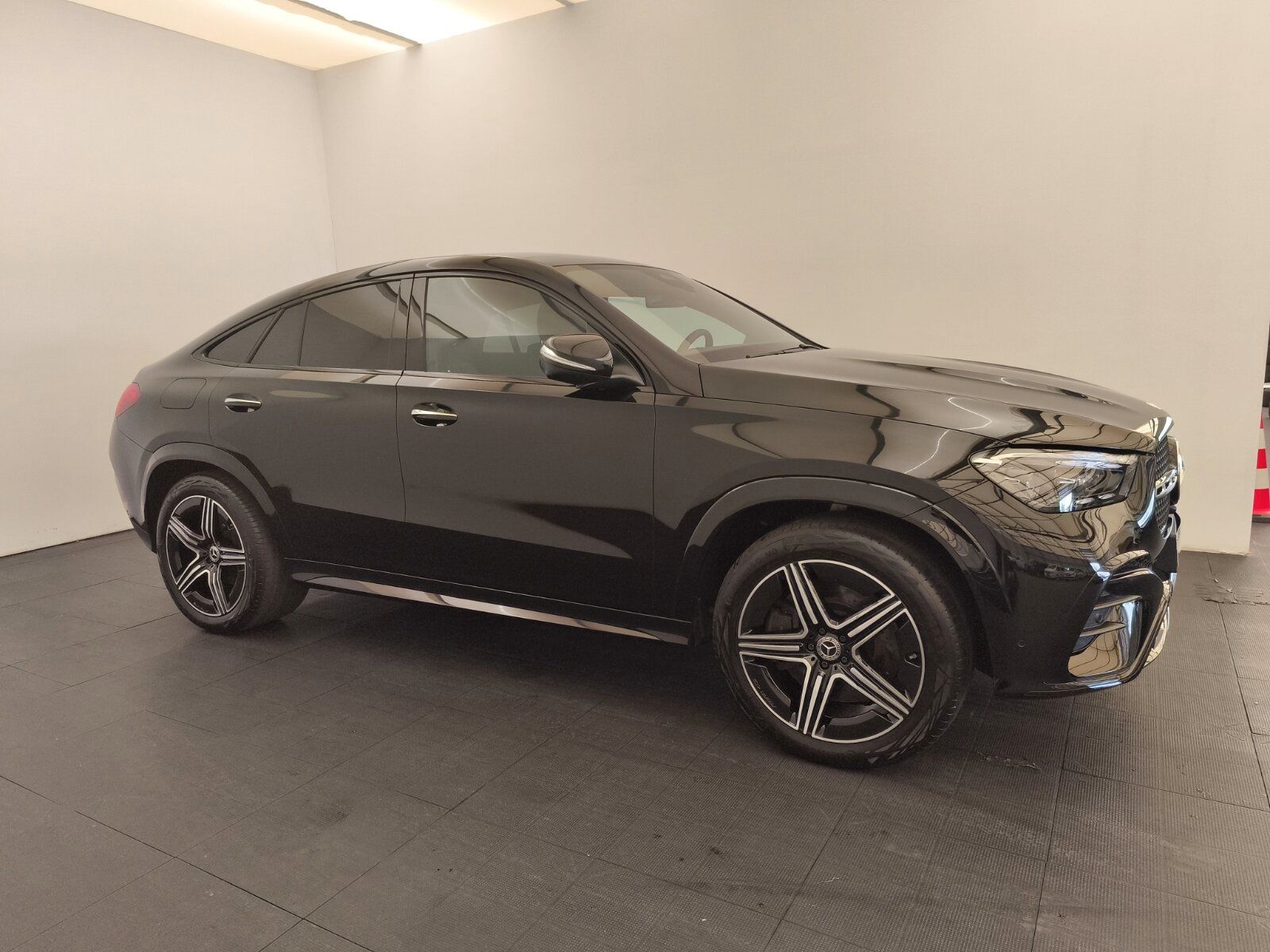 Mercedes-Benz GLE 450d 4M Coupé AMG Line Premium Airmatic HUD foto 4