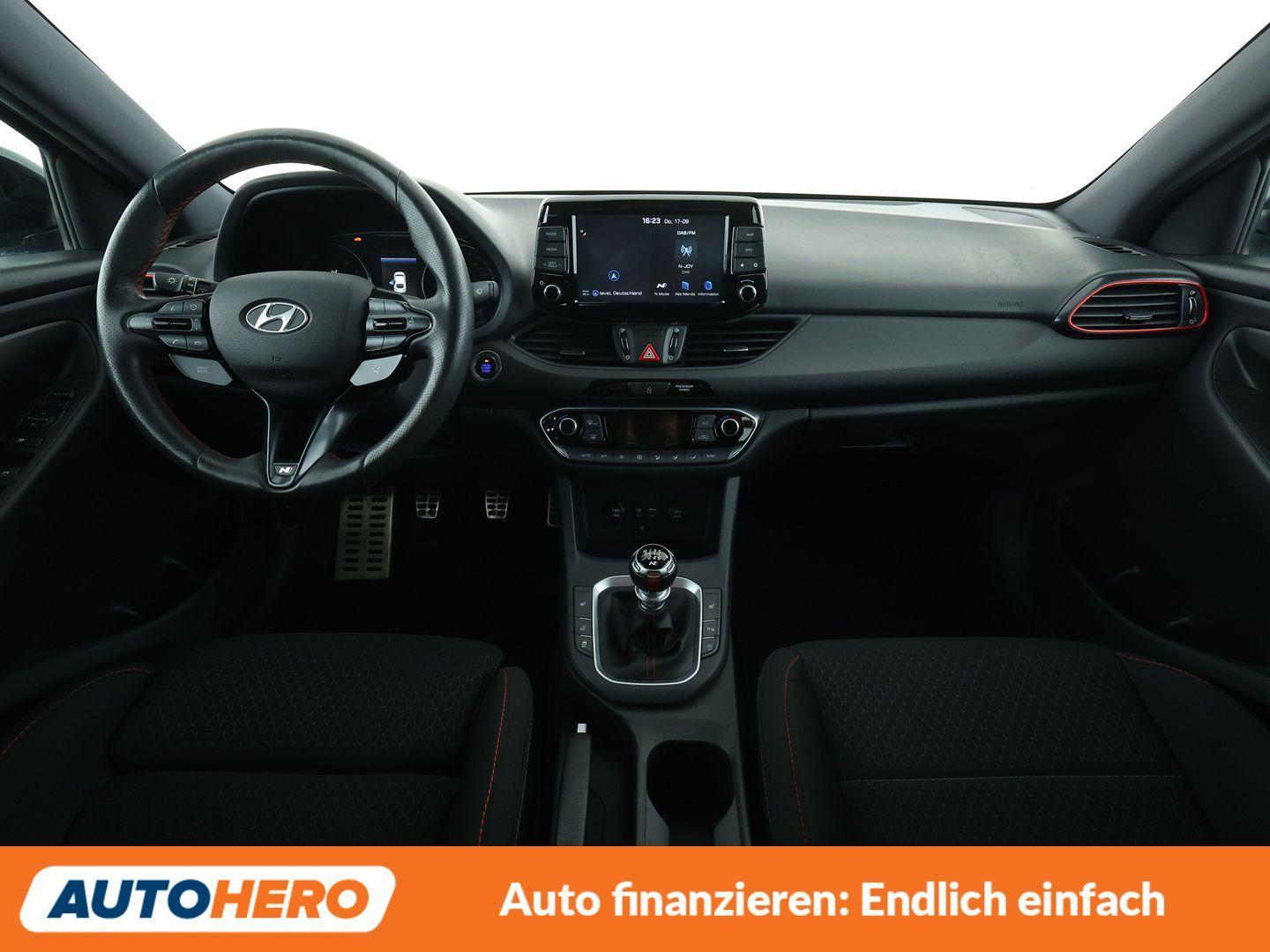 Hyundai i30 2.0 TGDI N Performance*NAV*LED*TEMPO*CAM*PDC