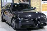 Alfa Romeo Giulia 2.2 180ps - Alfa Romeo Giulia aus 2016