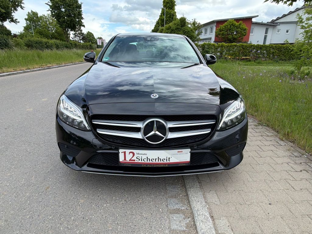 Image of Mercedes-Benz C 220
