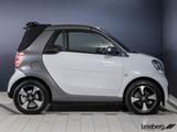 Smart ForTwo Cabriolet EQ Passion LED/22 kW/DAB/Kamera - gebrauchte Smart ForTwo aus dem Jahr 2024