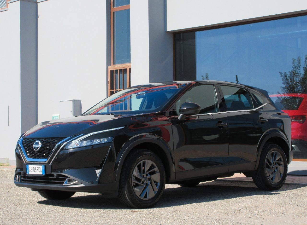 Nissan Qashqai - 1