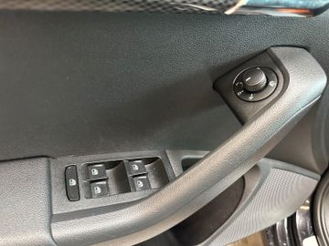 Skoda Octavia Combi RS *BiXenon*Navi*AHK*
