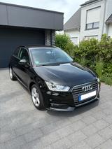Audi A1 1.0 TFSI ultra design design - Audi A1 in Aachen