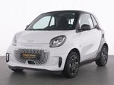 Smart EQ fortwo coupe Cool & Audio/DAB+Ladekabel-Paket