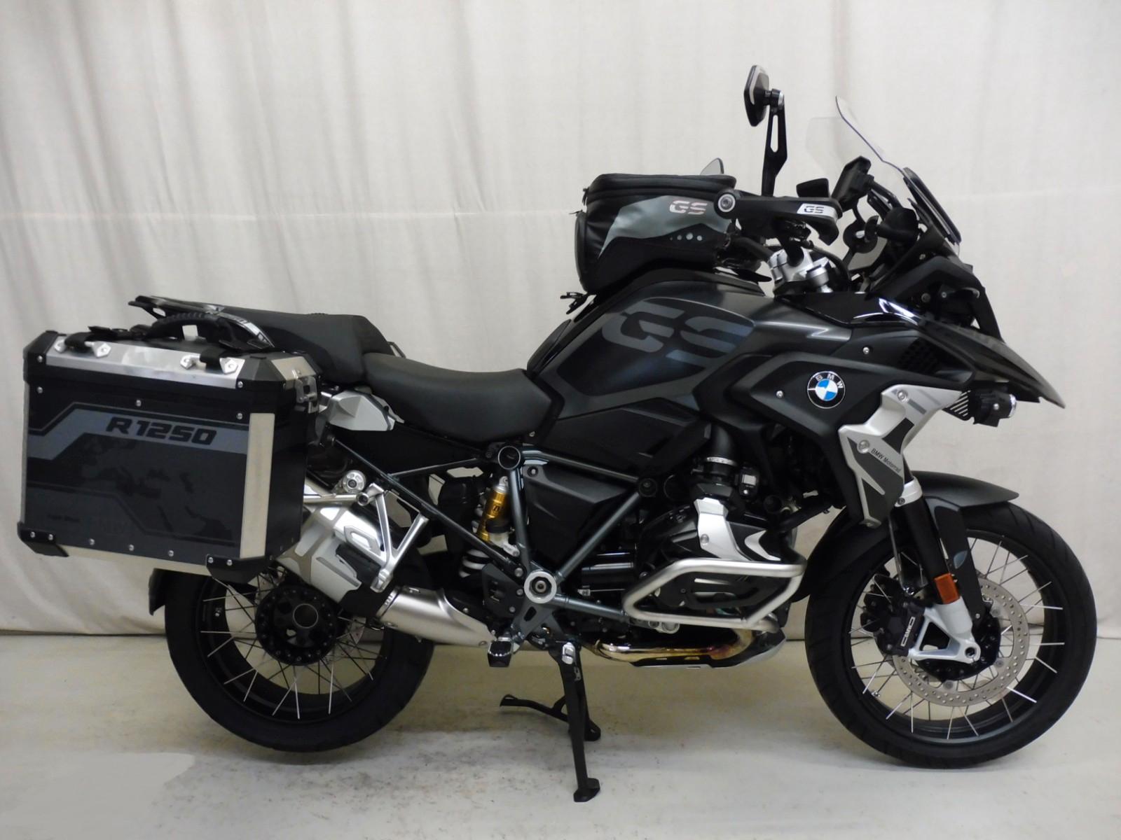BMW R 1250 GS Triple Black / DIE BESONDERE / 6 PAKET